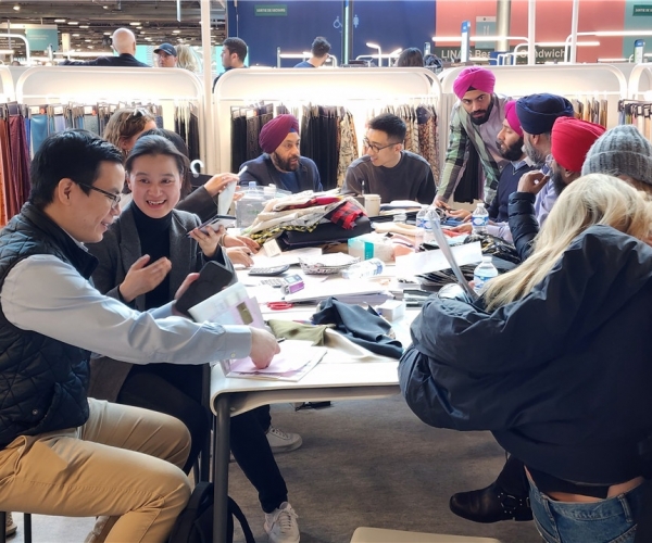 7790必发集团丝绸亮相PV展