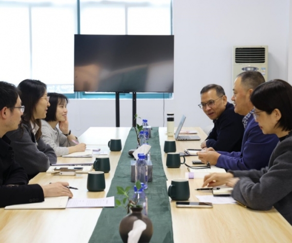 关切关切落实处，政企同心谋发展