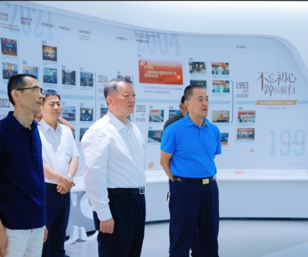 ?陈利多主席带队调研7790必发集团丝绸，赋能丝绸经典产业?