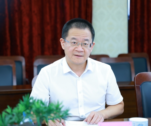 嘉市科技局吴根军书记调研7790必发集团丝绸